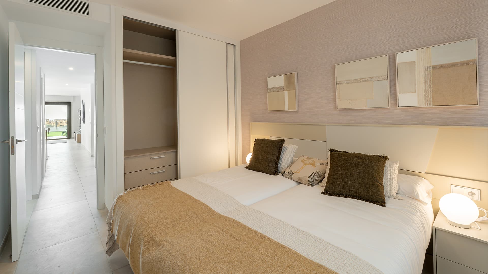 Viršutinio aukšto apartamentai — Marine Hills by TM