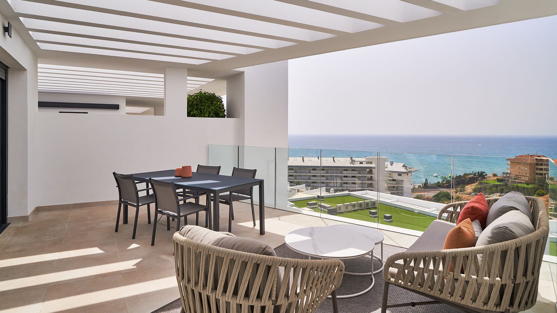 Butas — Higuerón Bay Residences by TM