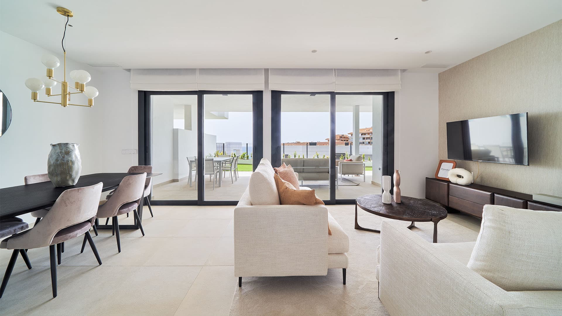 Butas — Higuerón Bay Residences by TM